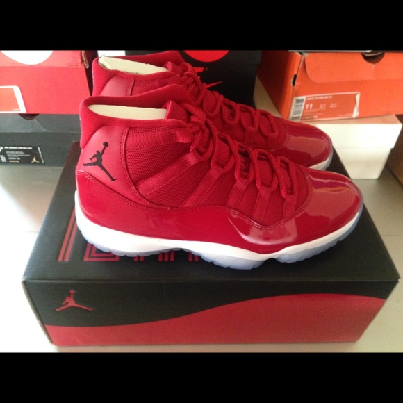 Jordan 11 “Win Like 96” - Picture 5 of 8